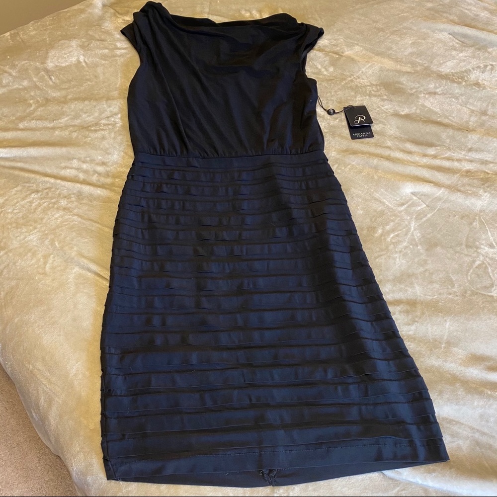 NWT Adrianna Papell black tiered dress size 4